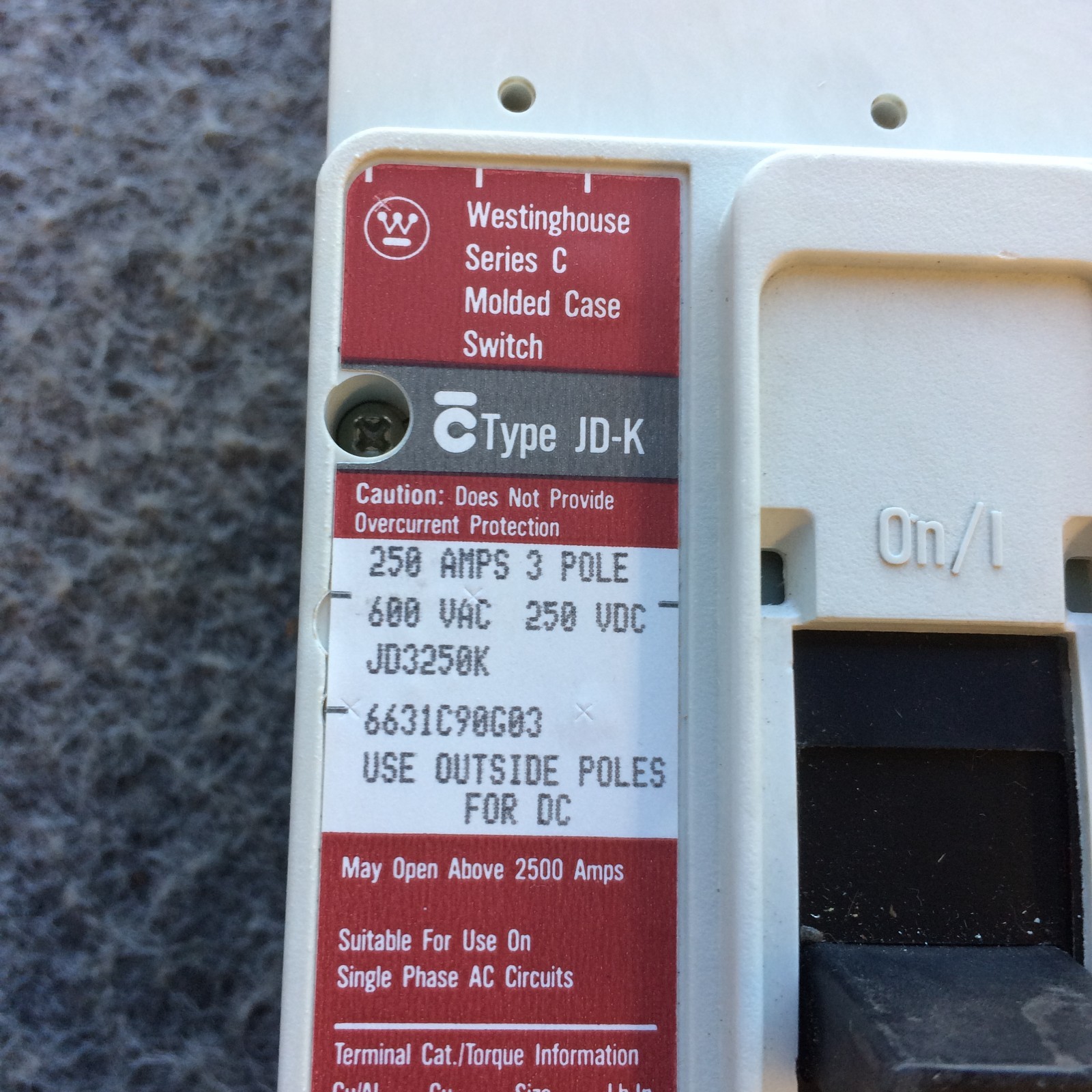NEW TAKEOUT – Westinghouse JD3250K SER C 250 A 3P MOLDED CASE BREAKER SHIP FAST