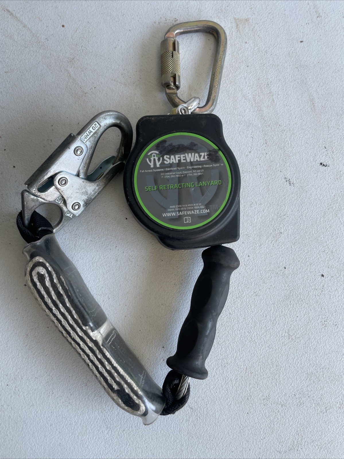 Safewaze SW-8008-10 Class A 10′ Cable Retractable w/Forged Steel Snap Hook