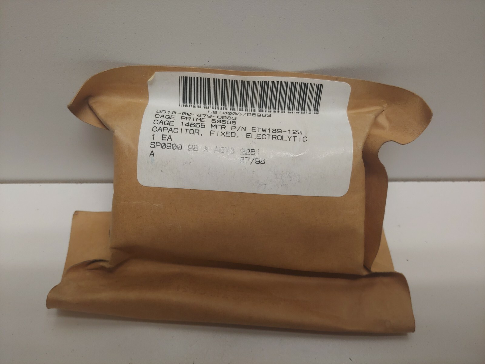 NEW! MIL-SPEC CORNELL 189MFD ELECTROLYTIC CAPACITOR 5910-00-879-6983 ETW189-125