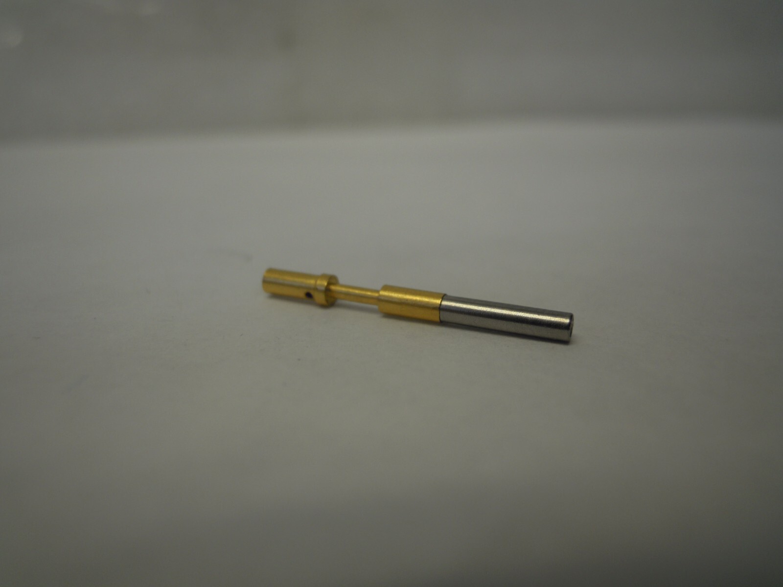 100 X AMPHENOL CIRCULAR CRIMP SOCKET CONTACT GOLD PLATED 1/16″ X 15/16″ PIN *NEW