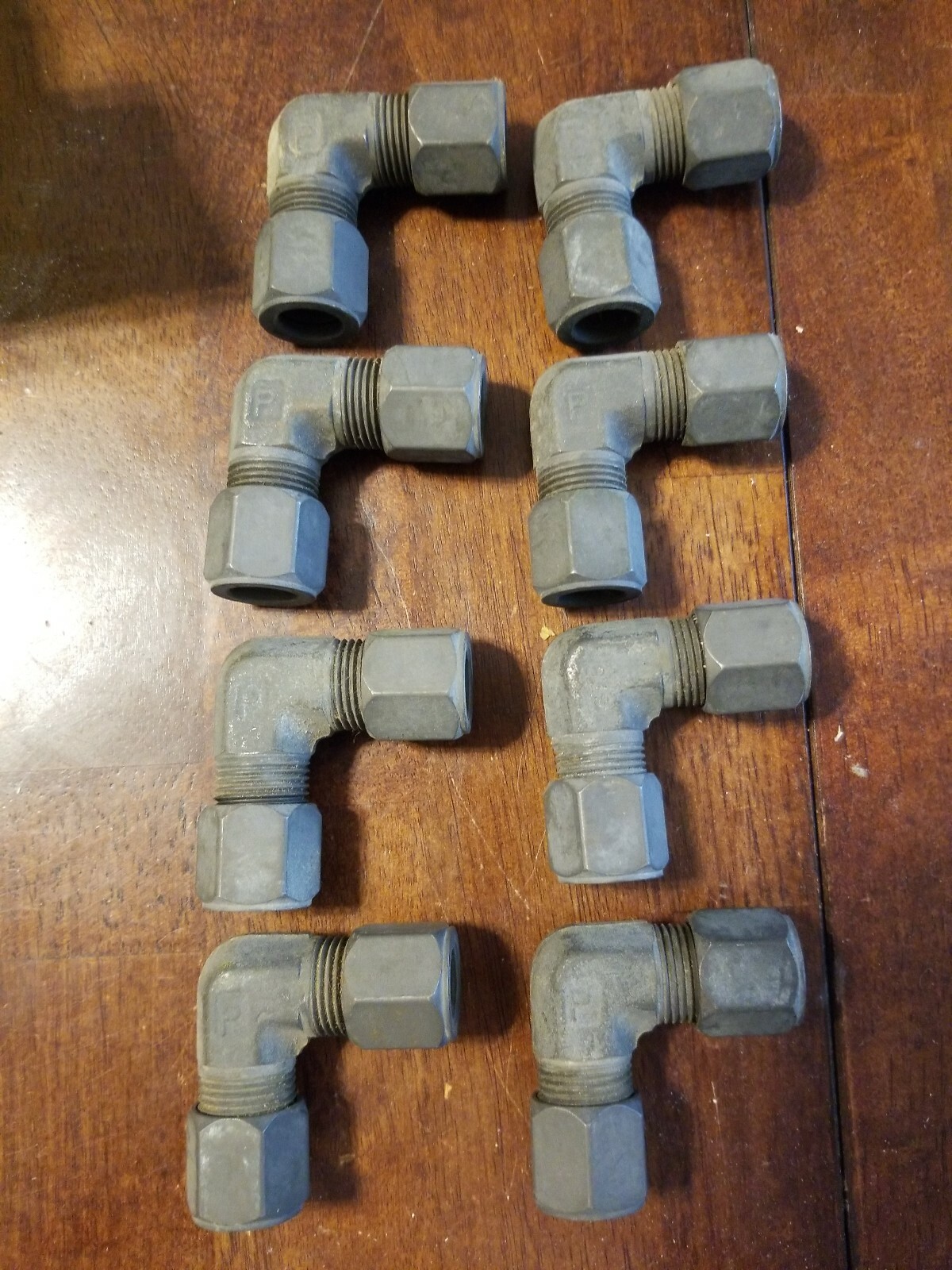 NOS Lot of 8 Parker 10 EBU-S 90 Degree Union Elbow Fitting 5/8″