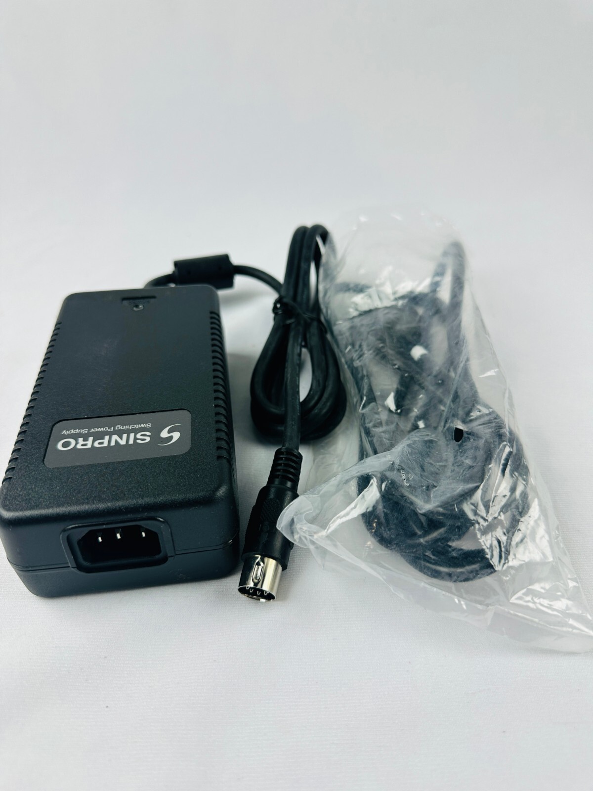Tangent BAR-048D Rugged Mini UX Fanless Industrial Computer