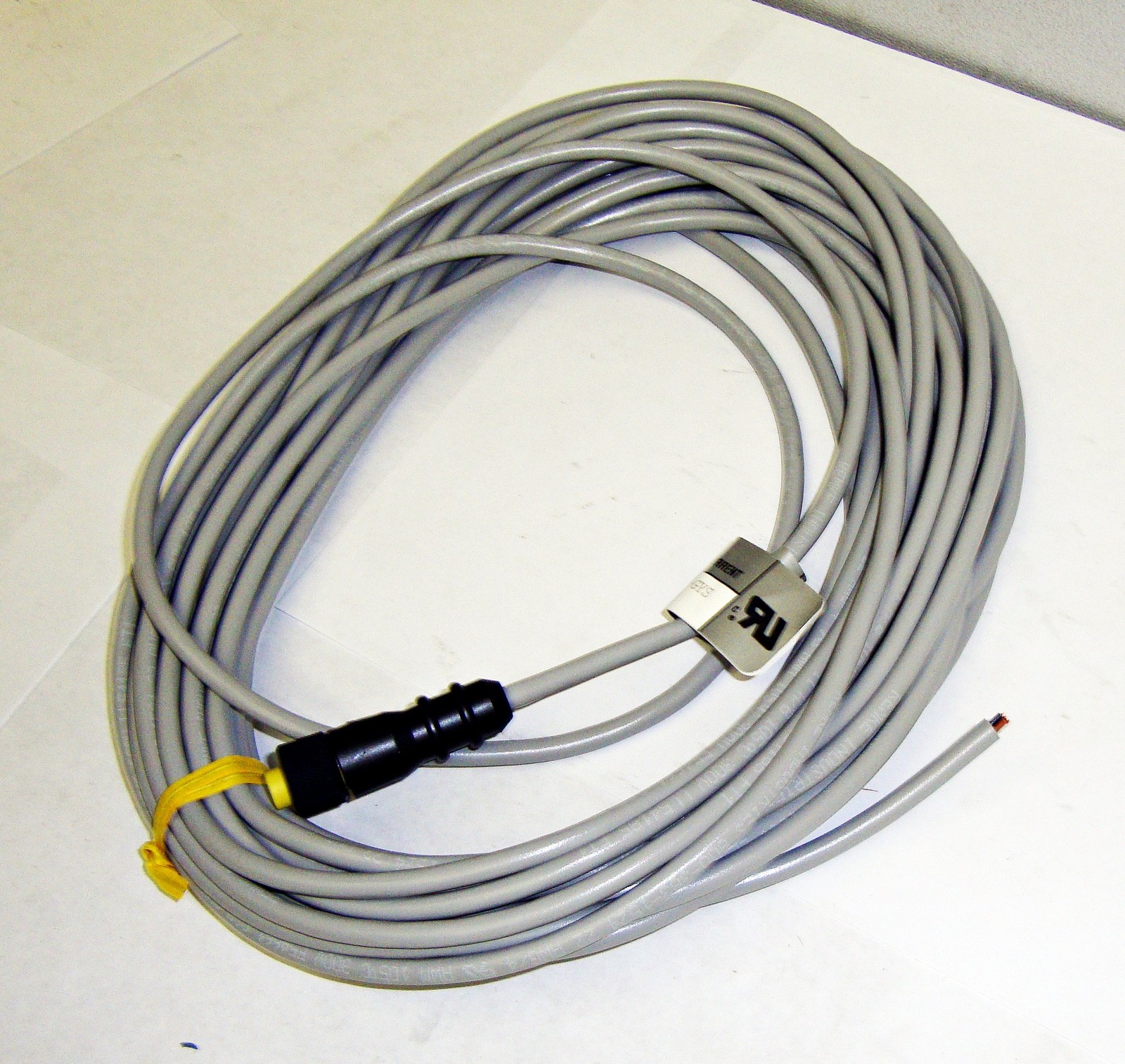 New other Remke 4 Pole Female Part-304A0328J-GYS 13591ELL