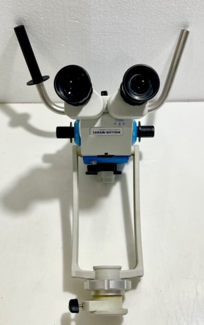 Moller-Wedel Spectra 500 Microscope Head with 12.5 X/17 B Eyepieces, F=250 Lens