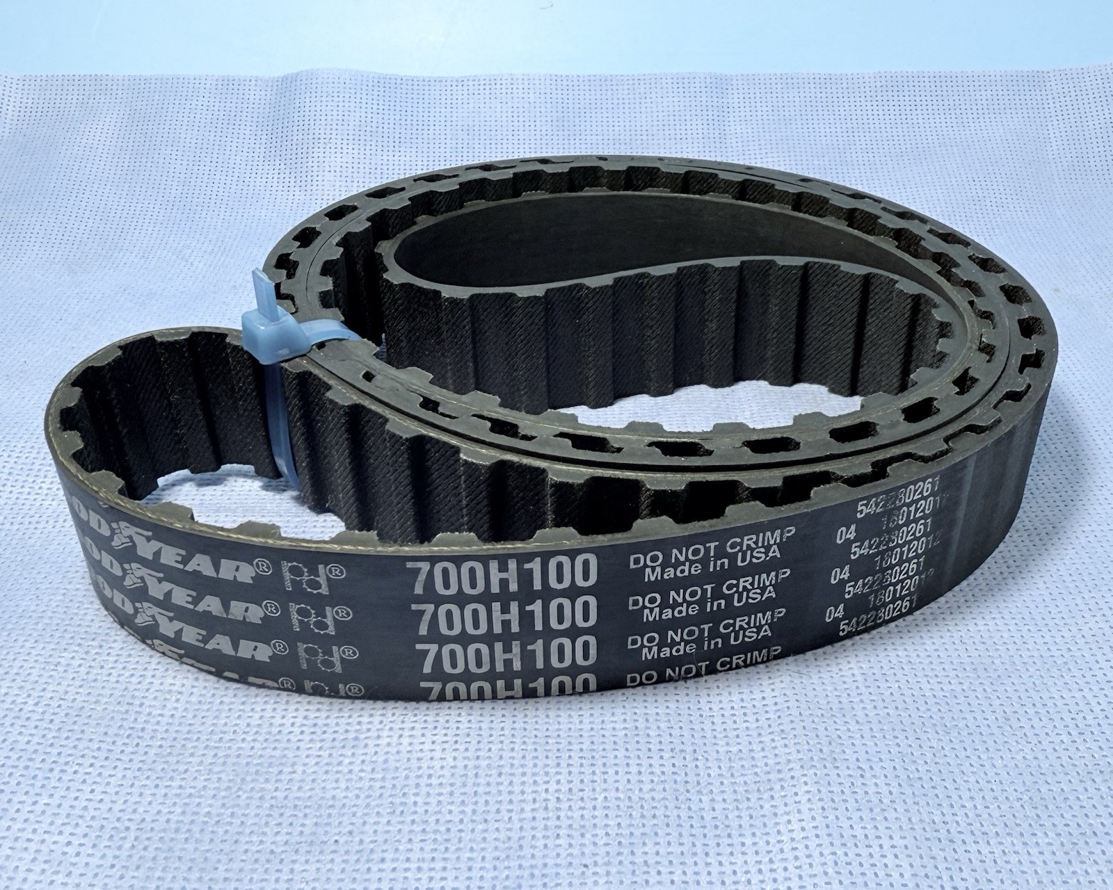 Goodyear 700H100 Power Grip Timing Belt Lot Of 3