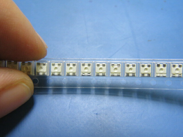 DIALIGHT 597-7701-207 Qty of 100 per Lot LED GREEN/RED CLEAR 4PLCC SMD