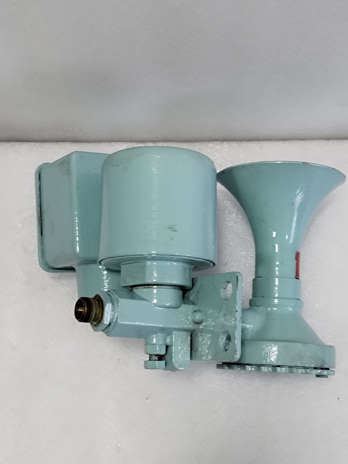 IBUKI 75 TYPE AIR HORN PRESSURE 4.10 KG