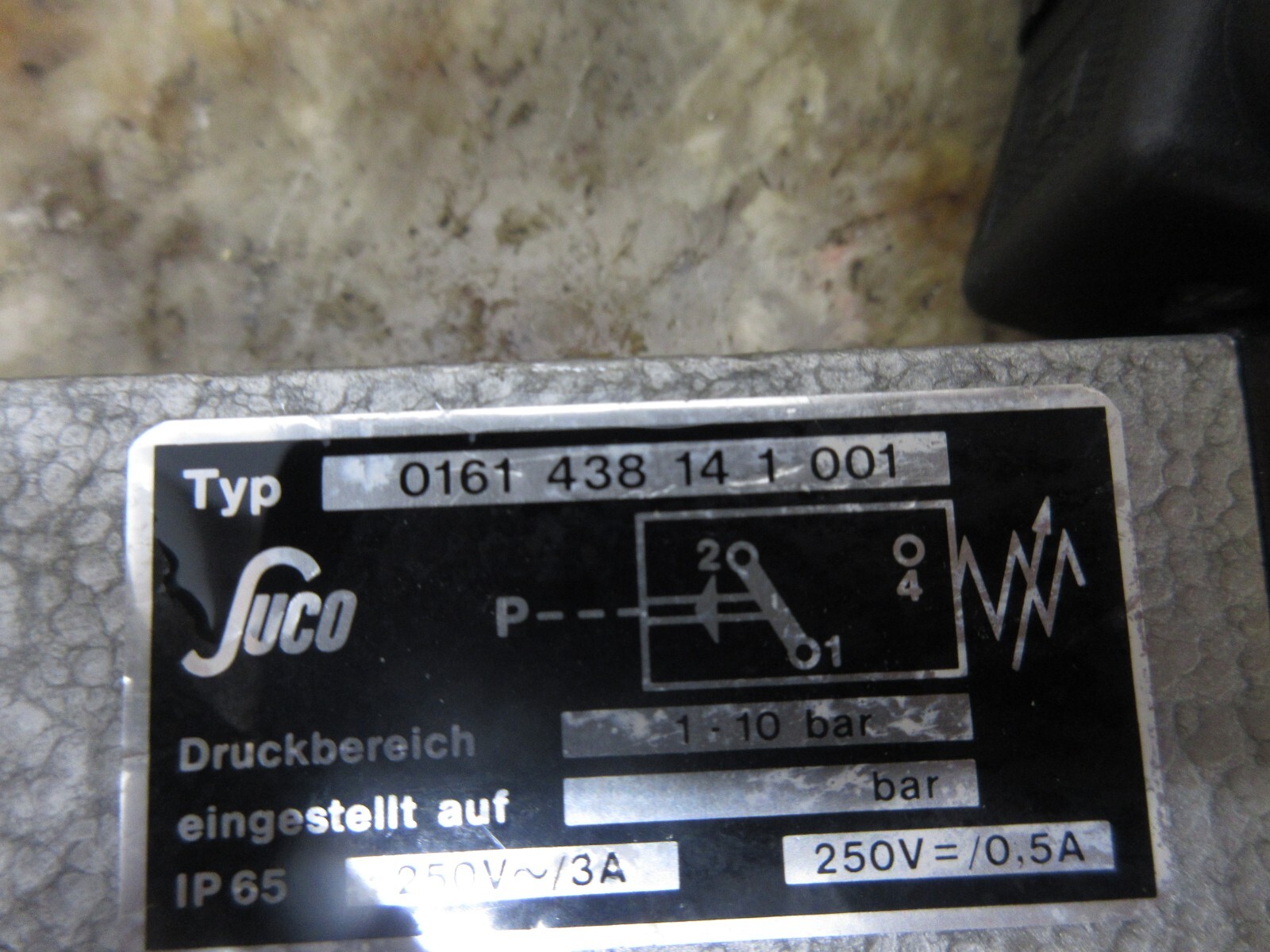 SUCO VALVE 0161 438 14 1 001 0161438141001 LOT OF 5 PIECES