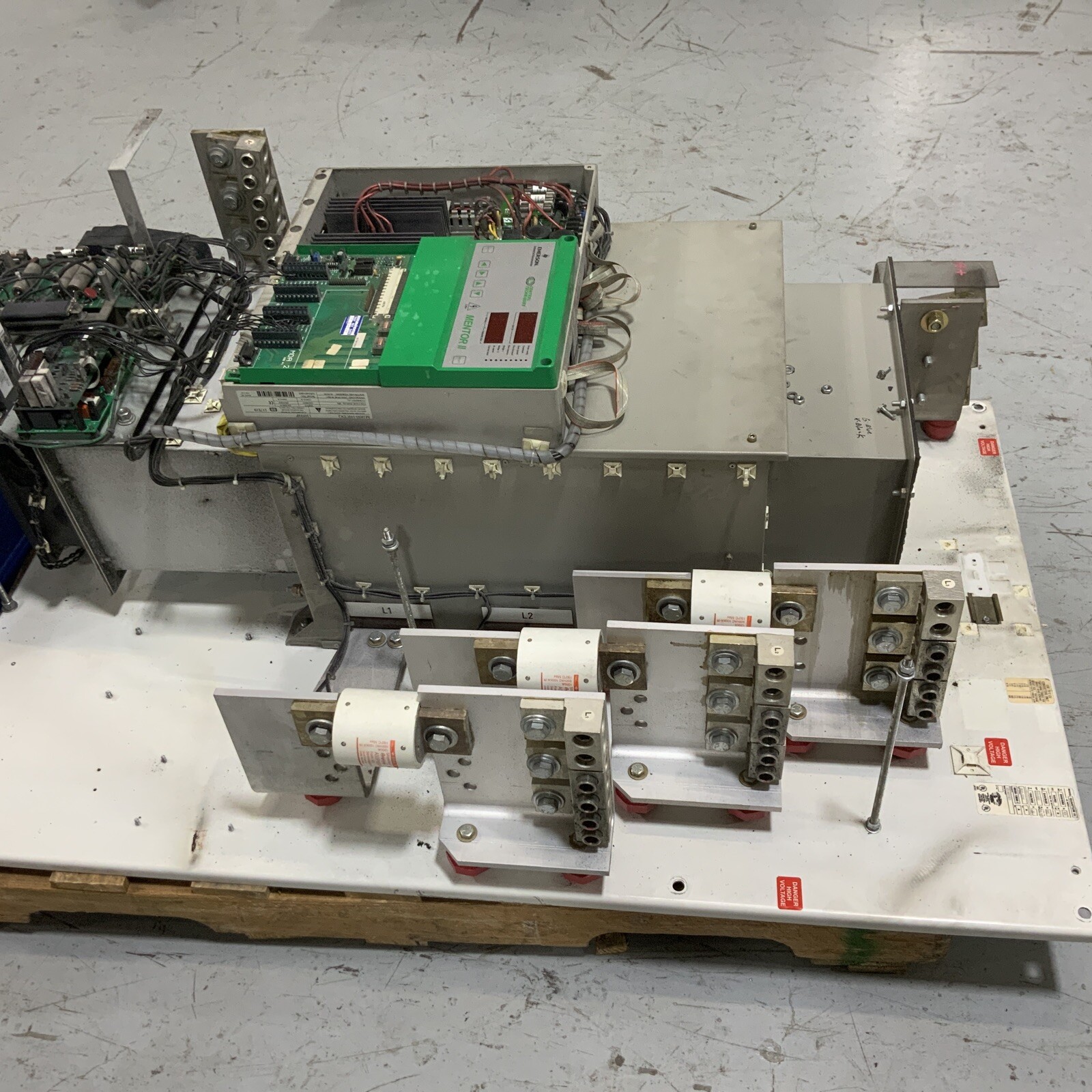 Emerson Quantum III 9500-8316 A | 9500-1300-1 A | 300/600 HP