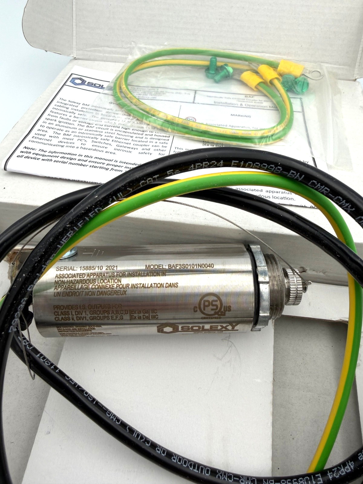 Solexy BAF3S0101N0040 STAINLESS Ethernet Barrier -One Pair- 40″ Cat5e
