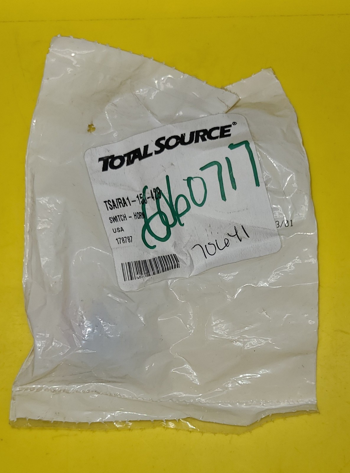 TotalSource RA1-150-429 1-150-429 Switch, Rabbit/Horn