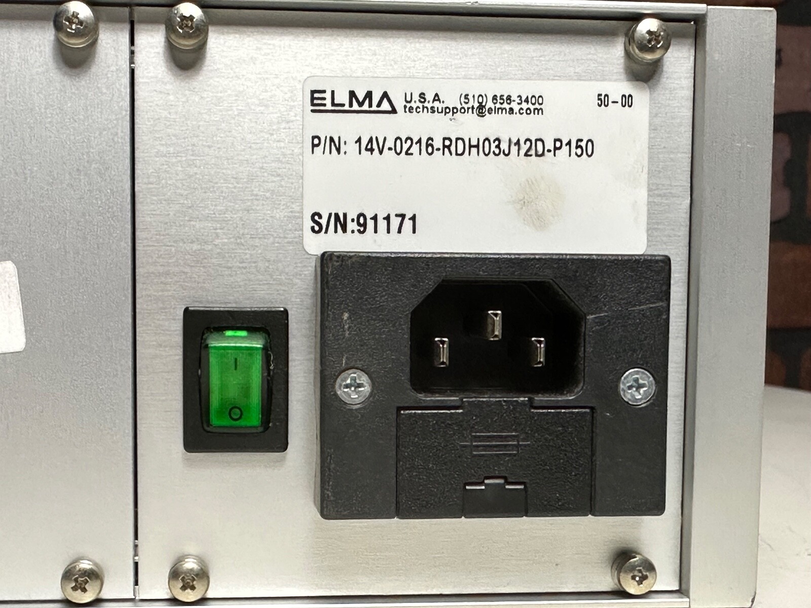 ELMA Rack-Mount 3-Slot VME Chassis w/ HD Provision 14V-0216-RDH03J12D-P150