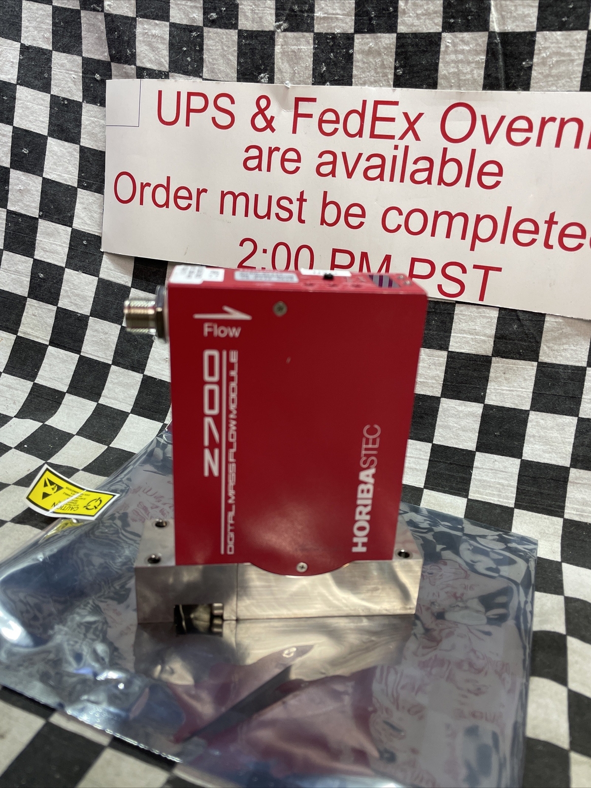 Horiba Stec SEC-Z724AGX, SECZ724AGX, Mass Flow Controller AGX-14, N2 30000 SCCM
