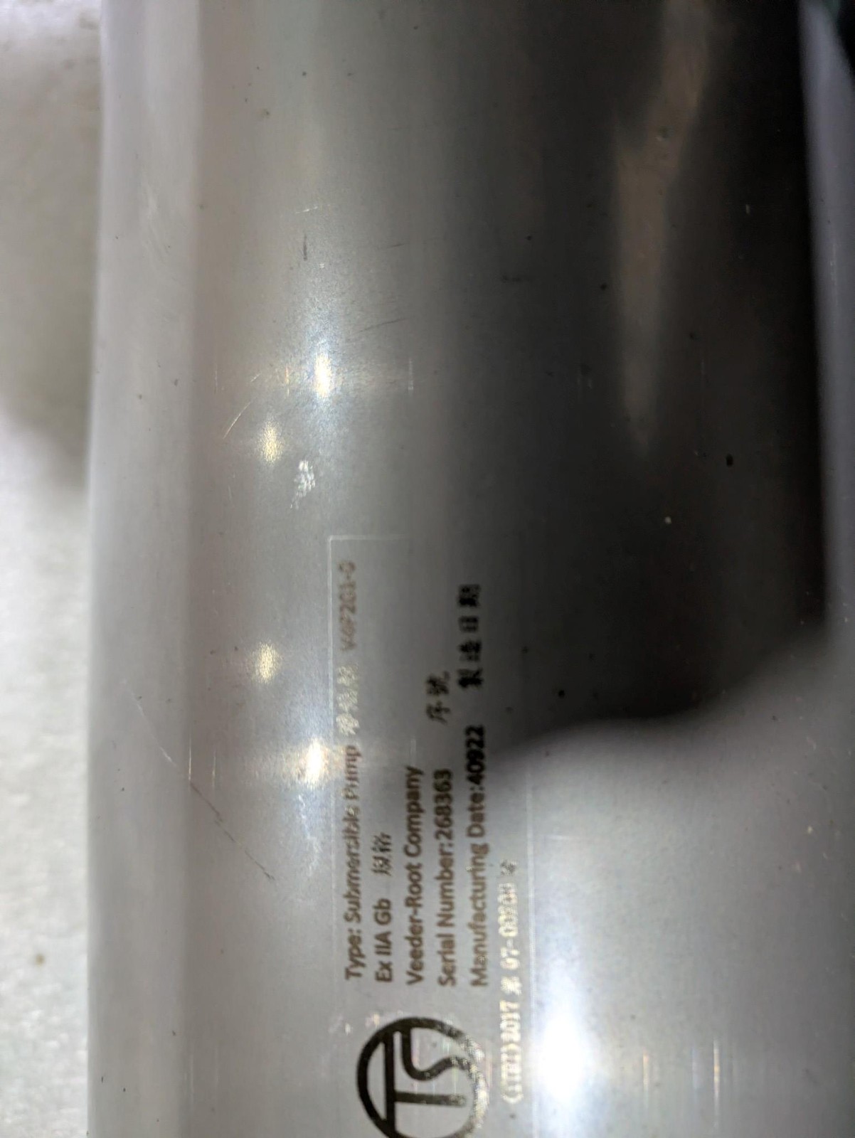 VEEDER-ROOT SUBMERSIBLE PUMP V4P201-0 RED JACKET UMP200U1-3 2/1.5HP/KW 60HZ