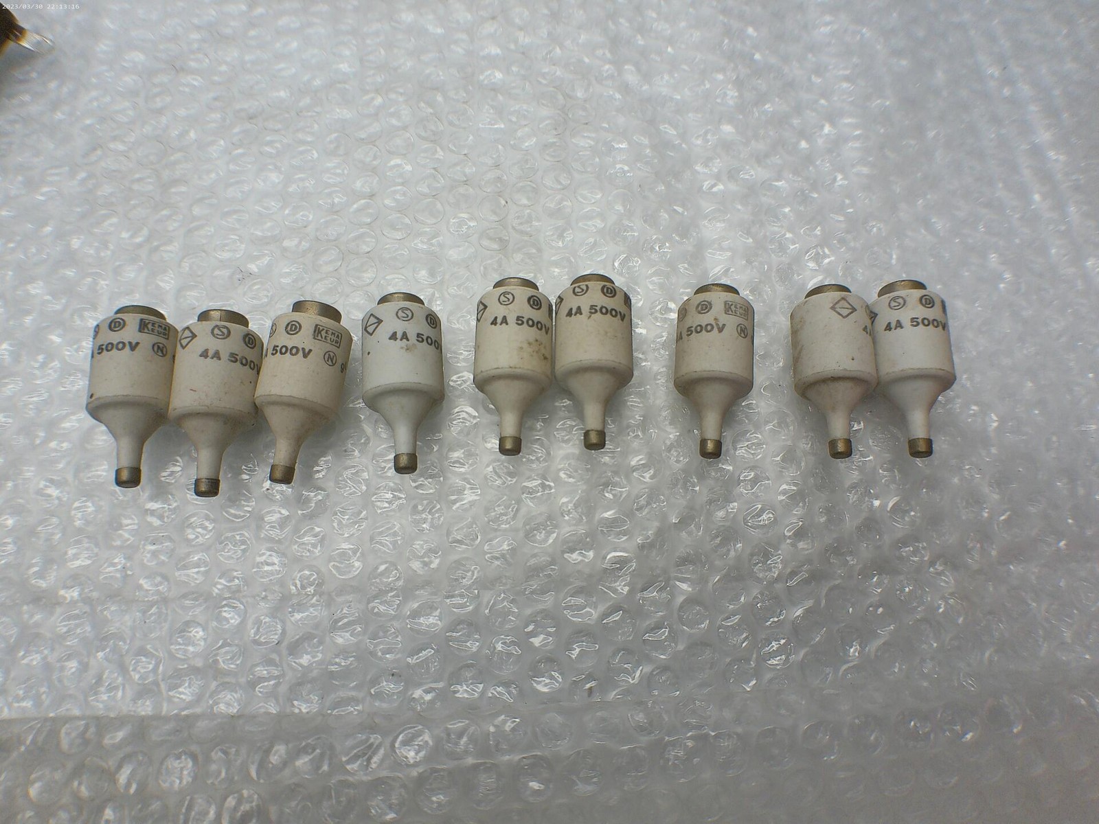 INDUSTRIAL SPARE 4A 500V FUSE LOT OF 9 NSNP