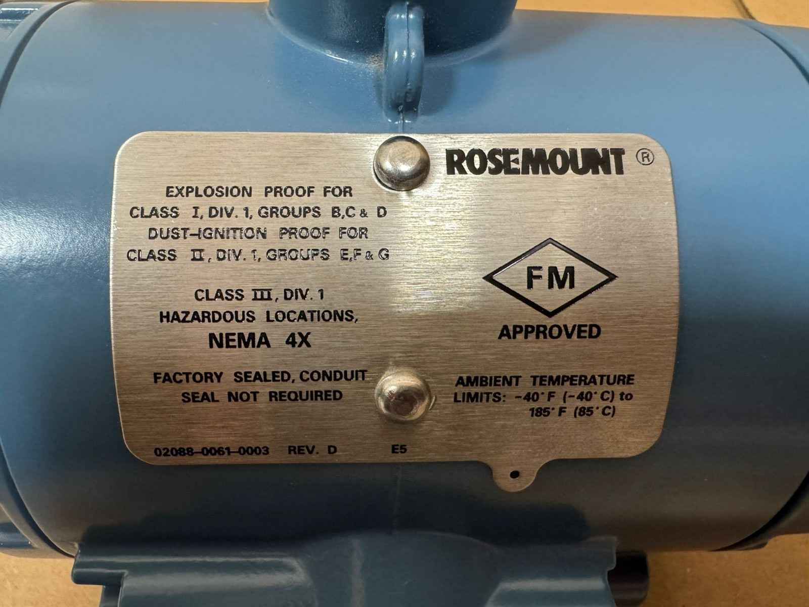 Rosemount / Pressure Transmitter / 2088G1S22A1B4E5 / WP 30 PSI / CAL 0-30 PSI