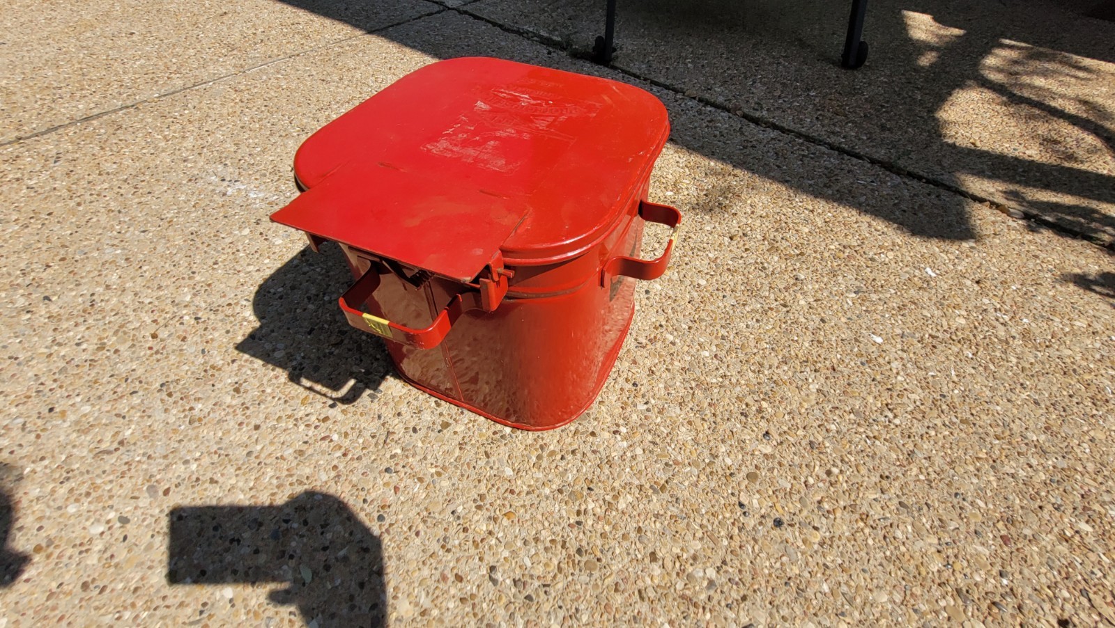 Protectoseal Chicago 1415E – Red Fire Can – Vintage