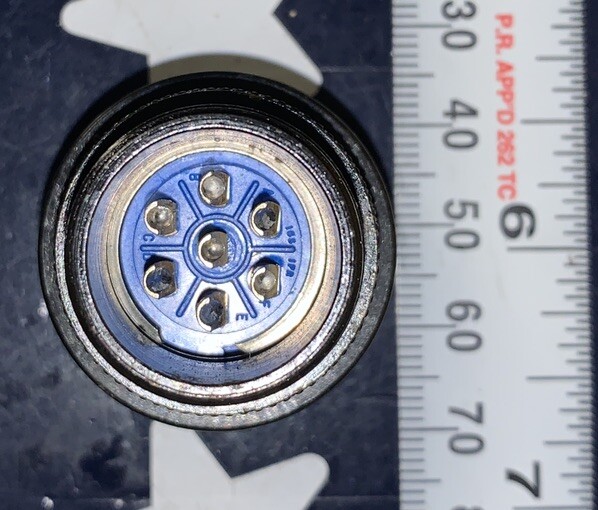 Amphenol Aerospace 97-3106A-16S-1P (621) 1 X Connector