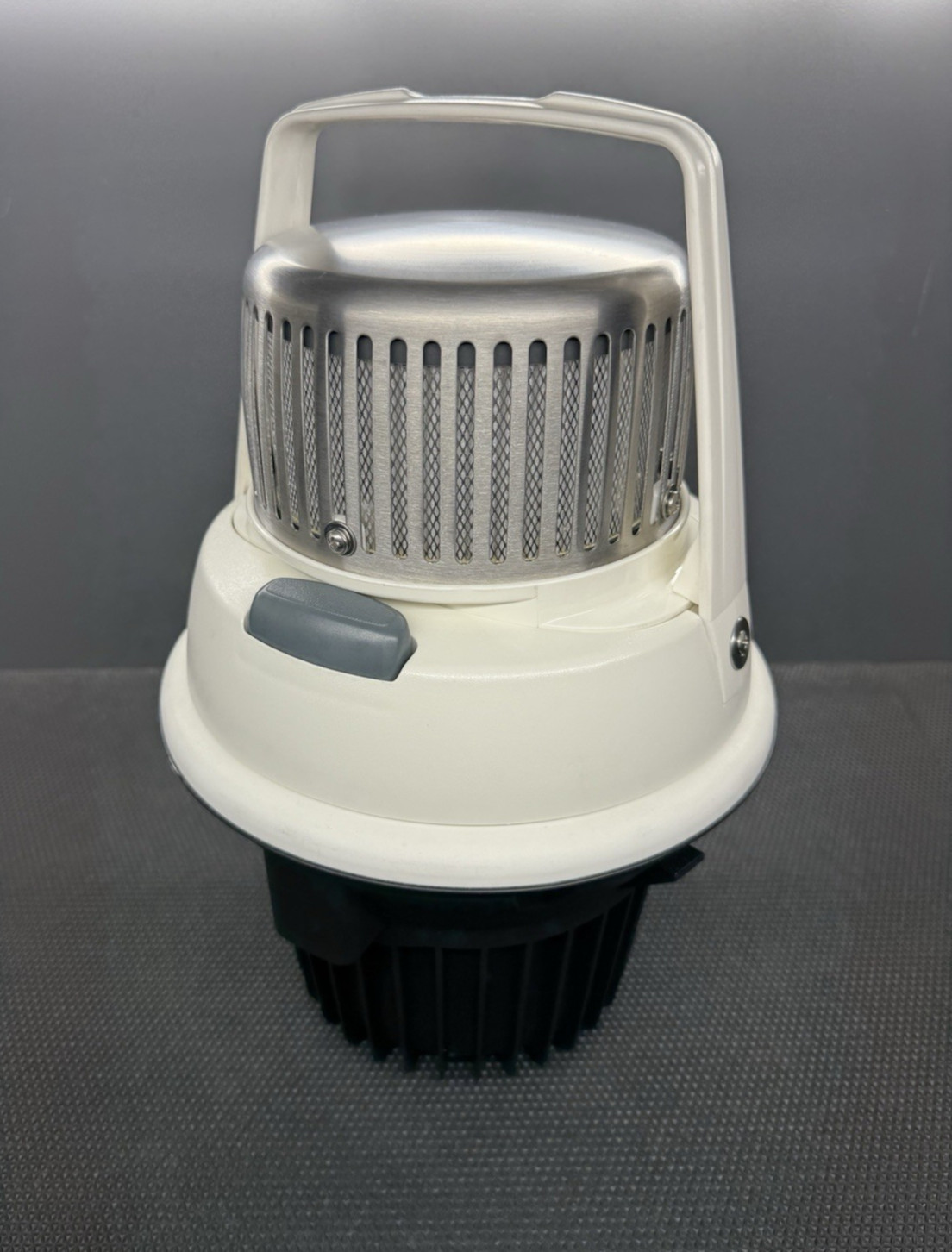 Nilfisk IVT 1000CR Vacuum with Safe-Pak,