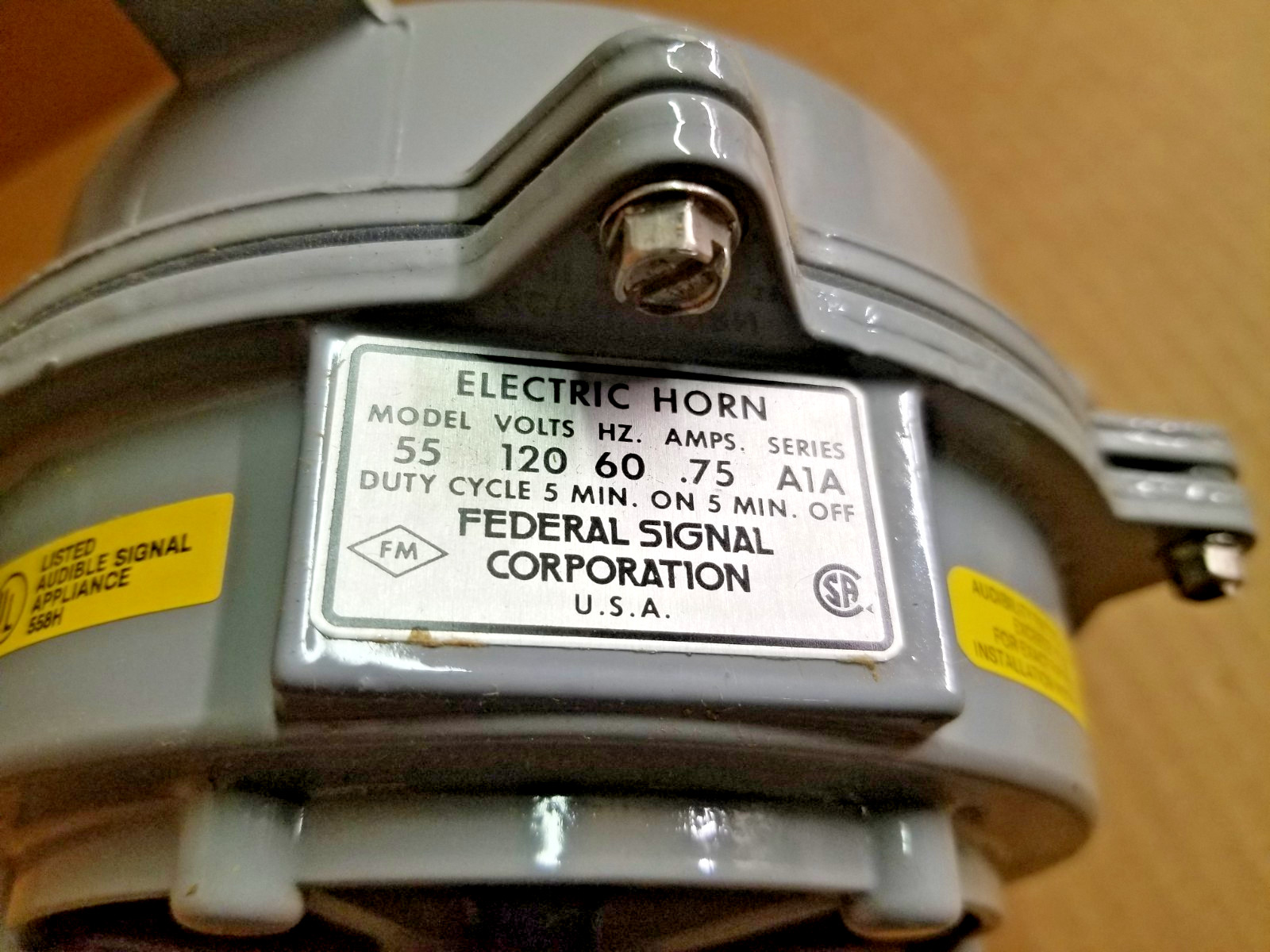 New Open Box Federal Signal 55-120-1 Resonating Horn/Electric H 120VAC 52092WVS