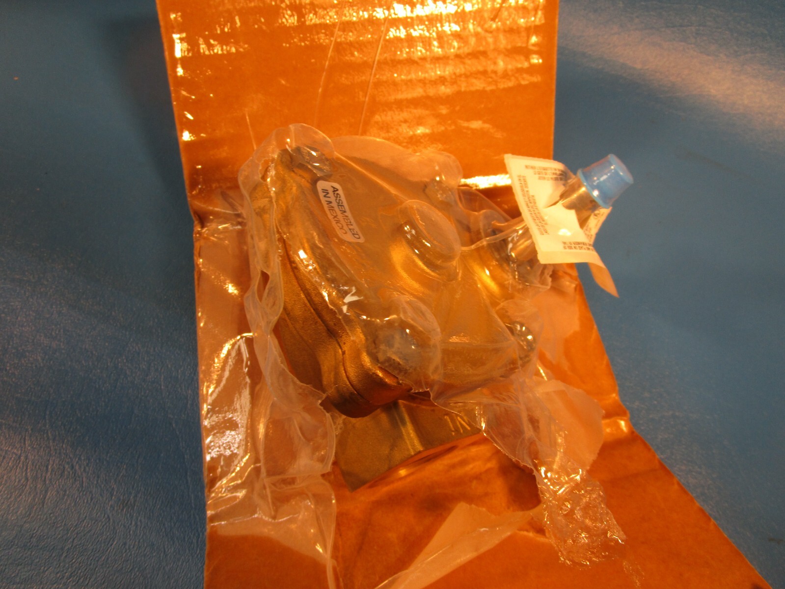 DAYTON 1A579, Solenoid Valve, 2 ways Brass, 1″ ports (GRAINGER)
