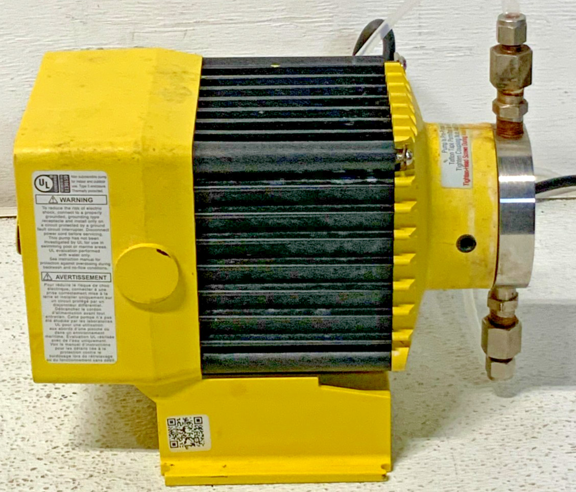 LMI Milton Roy C901-297 120V 3.50A 300PSI Microprocessor Dosing Pump 46C