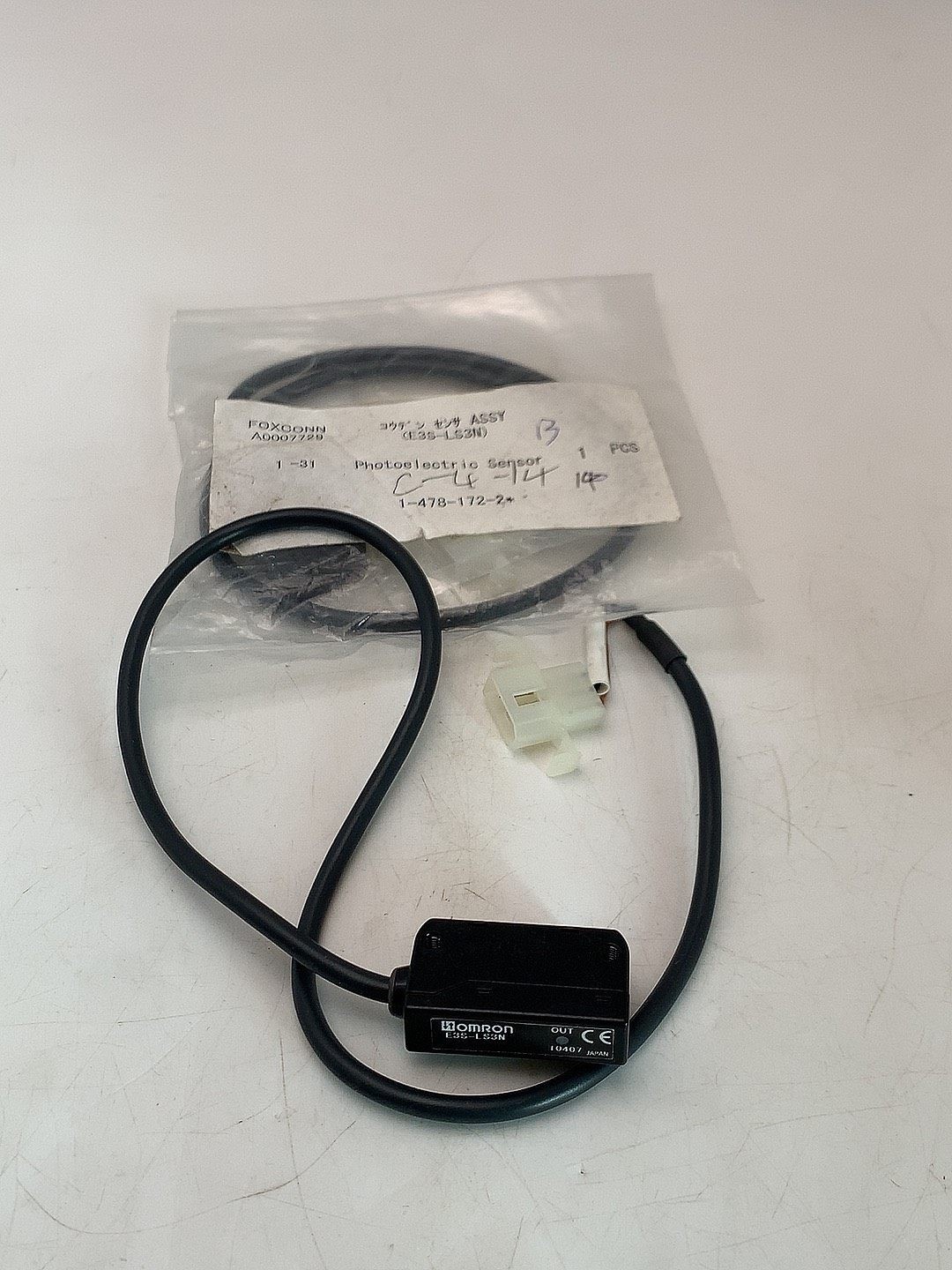 one E3S-LS3N Omron Accept counteroffer