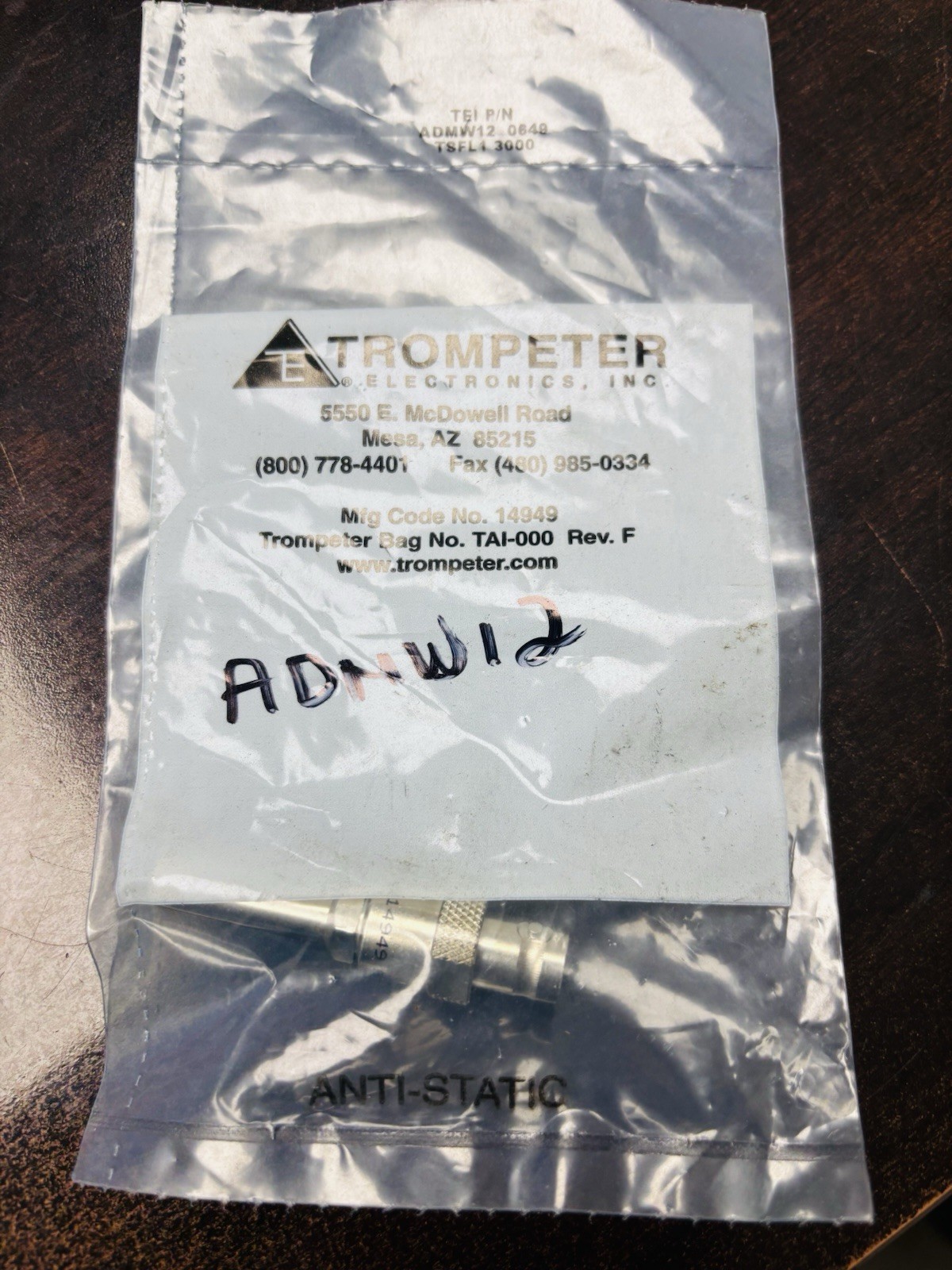 ADMW12 (TROMPETER) Between Series Patch Plug to BNC Mini-WECo Adapter