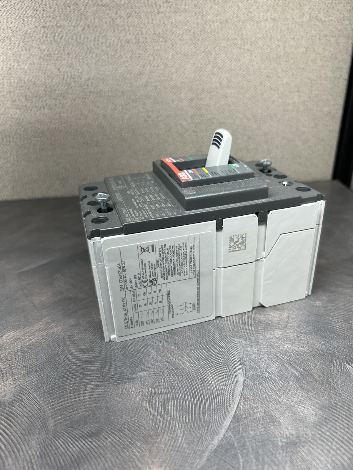 NEW NEVER USED XT1NU3050AFF000XXX ABB 50 AMP BREAKER WITHOUT BOX