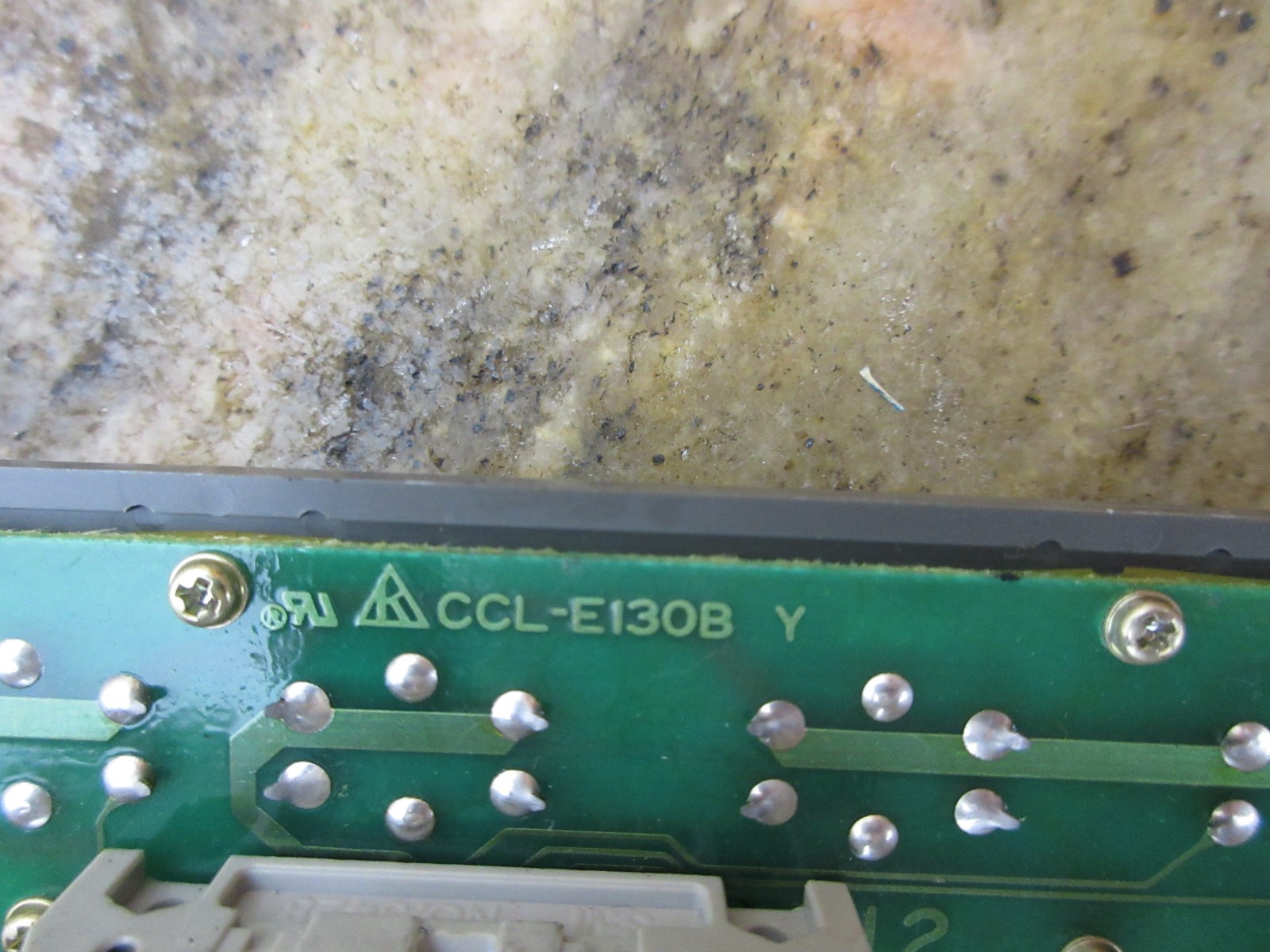 1994 MAZAK QT-15N CCL-E130B Y KS-MB401A BOARD