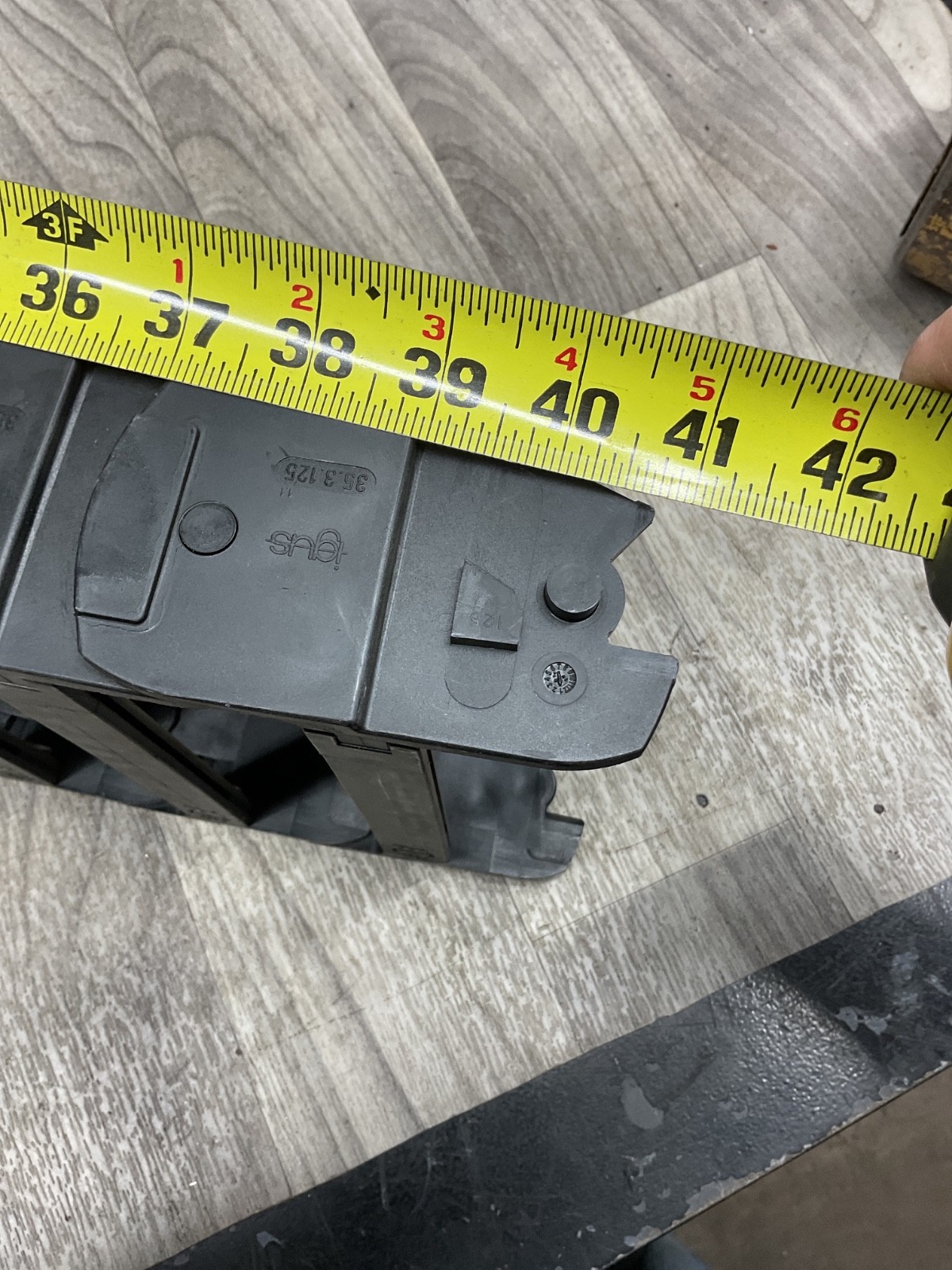 Igus 35.3.125 Cable Carrier (Approximately 41”L x 7-1/2” W) #4003D152PR5SI