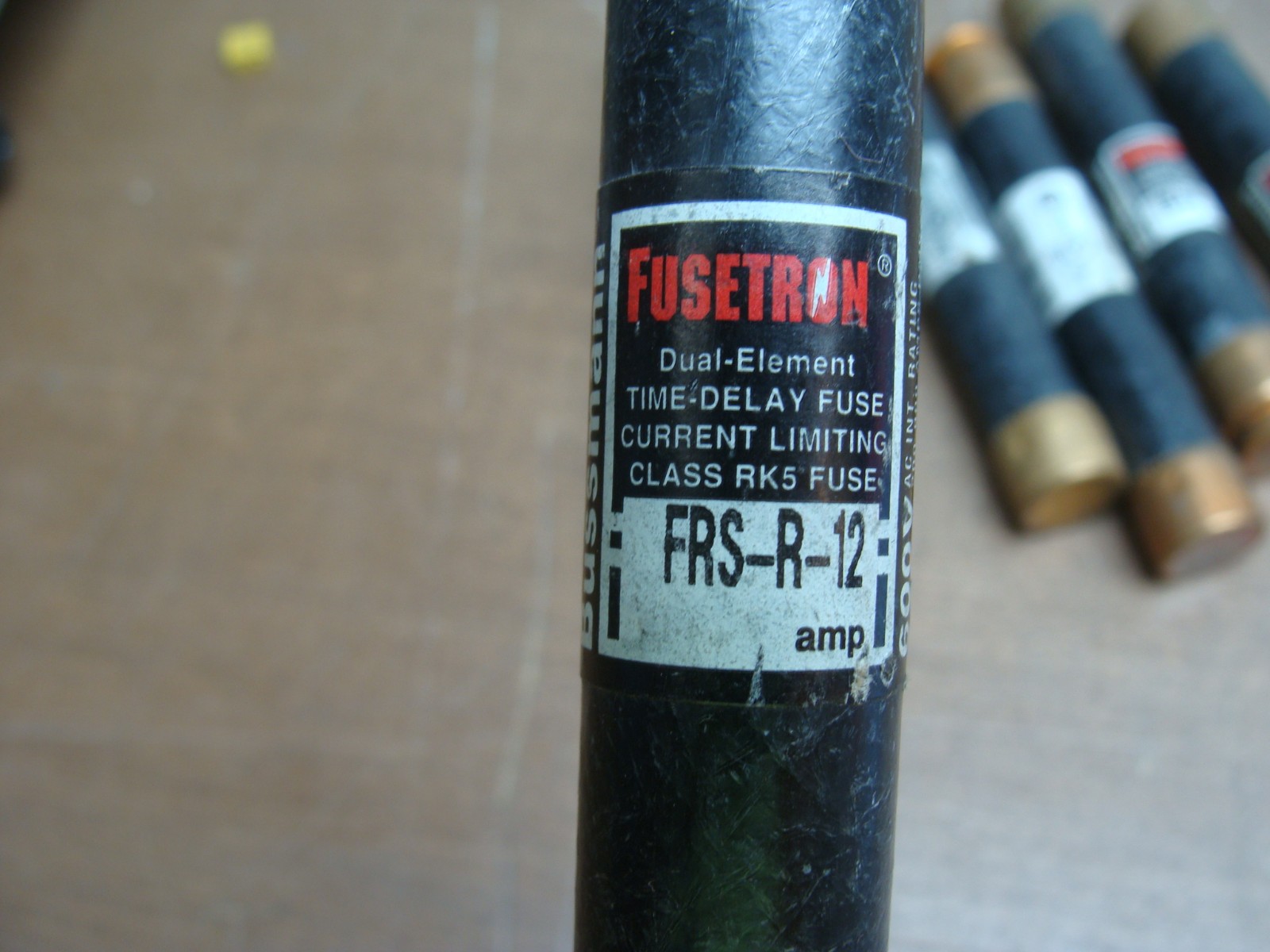 LOT OF 7 BUSSMANN FUSETRON FUSES FRS-R-12 12A CLASS RK5 CURRENT LIMITING