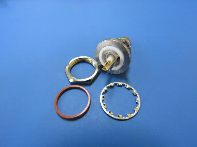 TROMPETER BJ75 Qty of 1 per Lot TRB, Twinaxial/Triaxial Connector Jack, Female