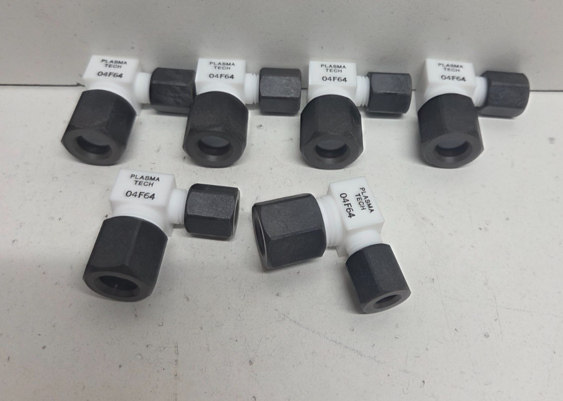 LOT OF 6 NEW NO BOX! PLASMA TECH 3/8″ X 1/4″ ELBOW TEFLON REDUCING UNIONS 04F64