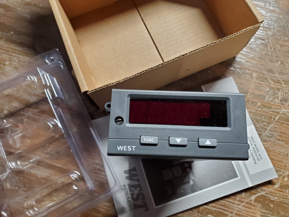 West Instruments Digital Process, Temperature – Indicator – 3000 Series
