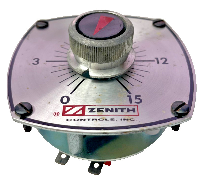 ZENITH CONTROLS 15 MINUTE TIMER Panel Mount Dial Crank 120VAC 1T15MXA1