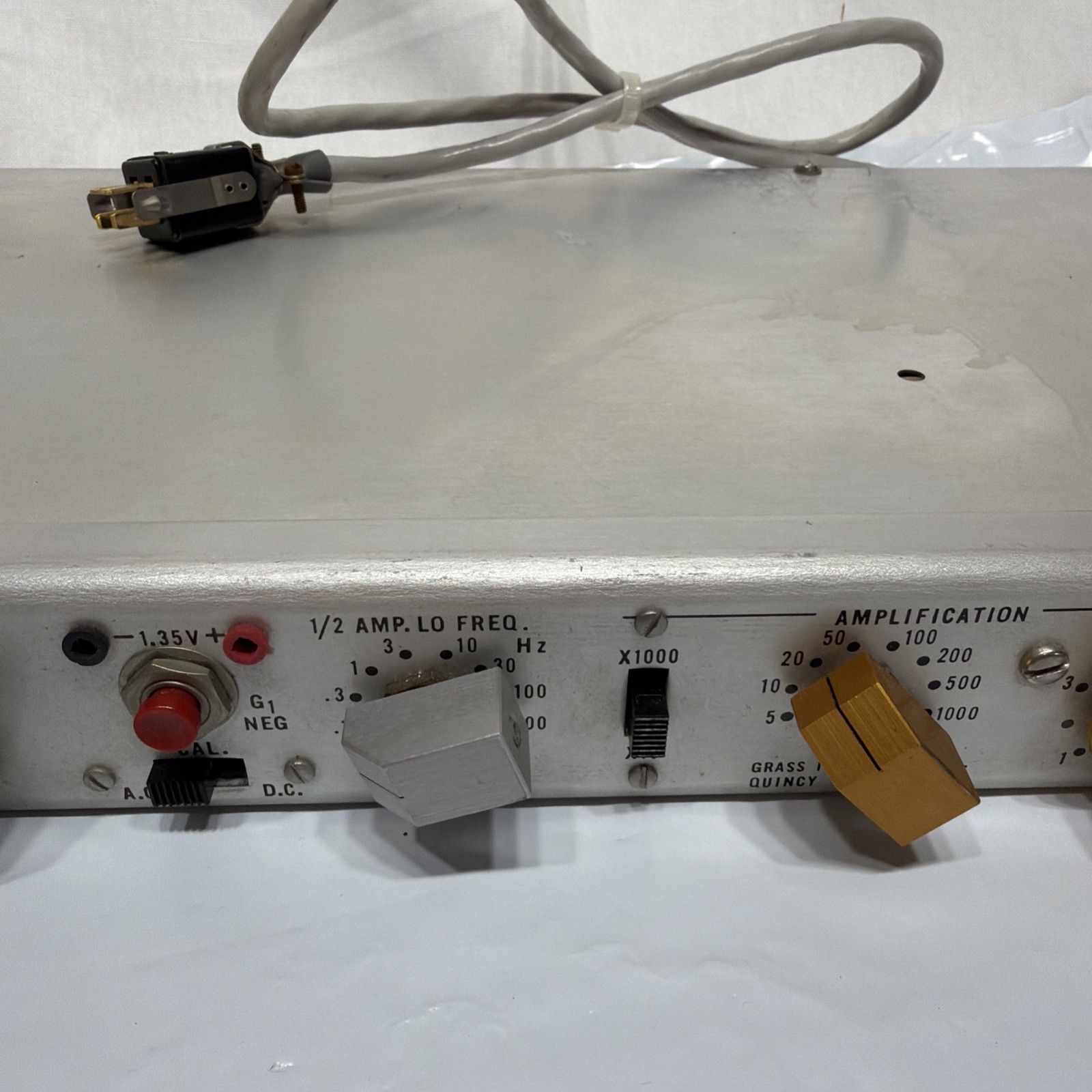 GRASS INSTRUMENTS P511J AMPLIFIER MADE IN USA