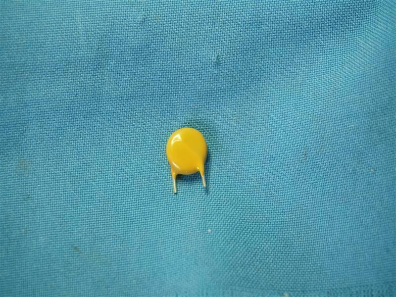Lot 35pcs TVR 10561 Varistor
