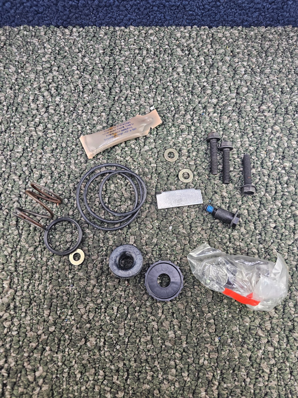 Bendix 5005893 Soft Seat Purge Valve Maintenance Tools For Bendix AD-9 Air Dryer
