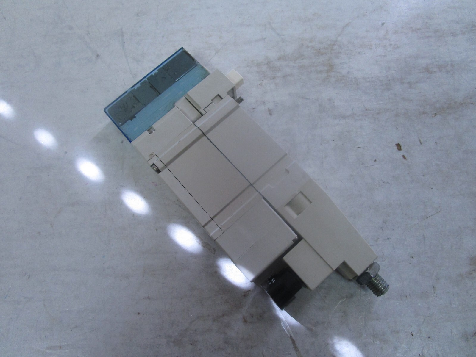 SMC SOLENOID VALVE SY5400-5UF 0.2-7MPA SY50M-N0-P 14-100PSI