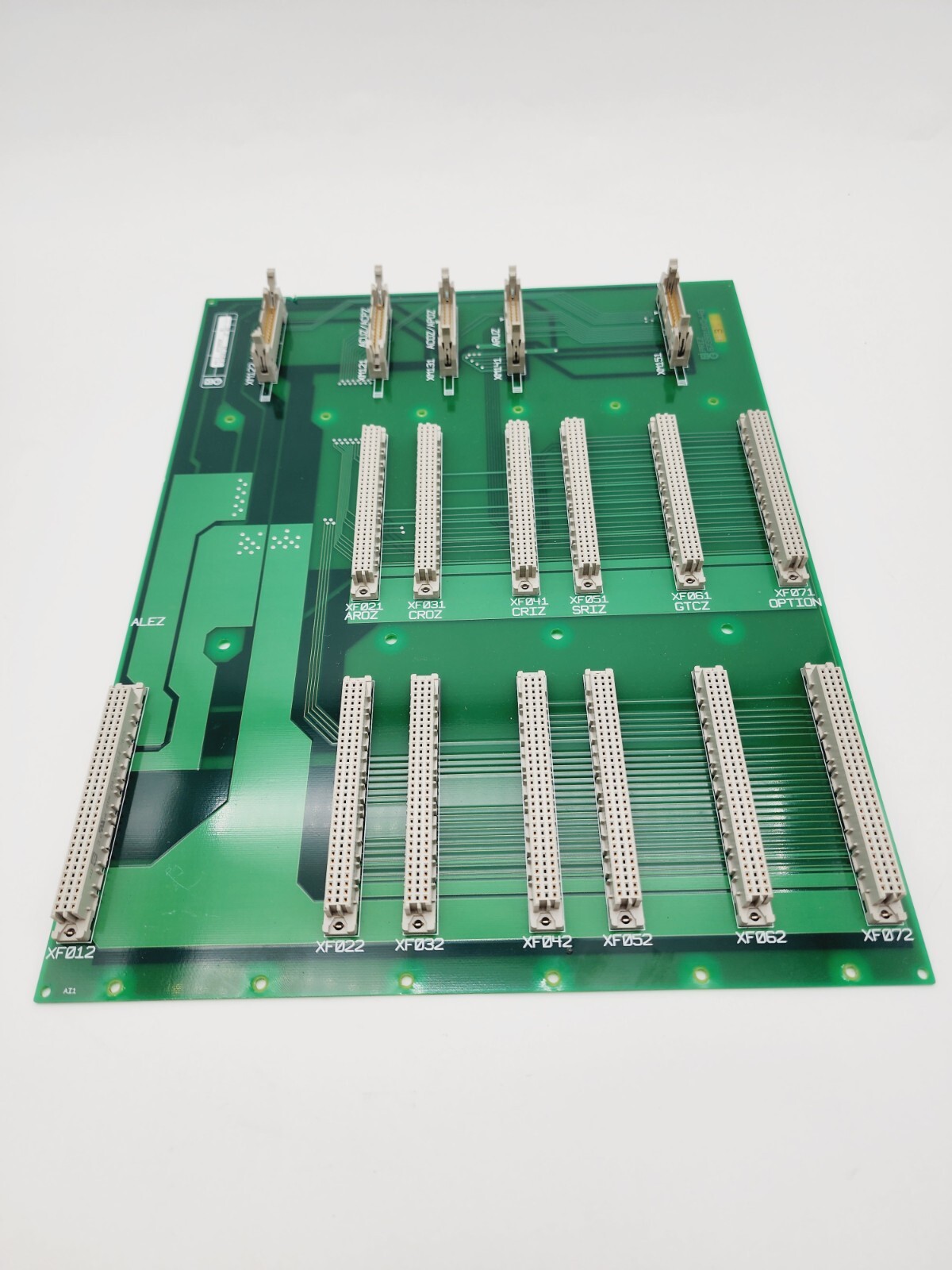 MGE UPS Systems 6739820-B 6739819XD-4B Circuit Board Priz PLC Rack MISSING CLIP