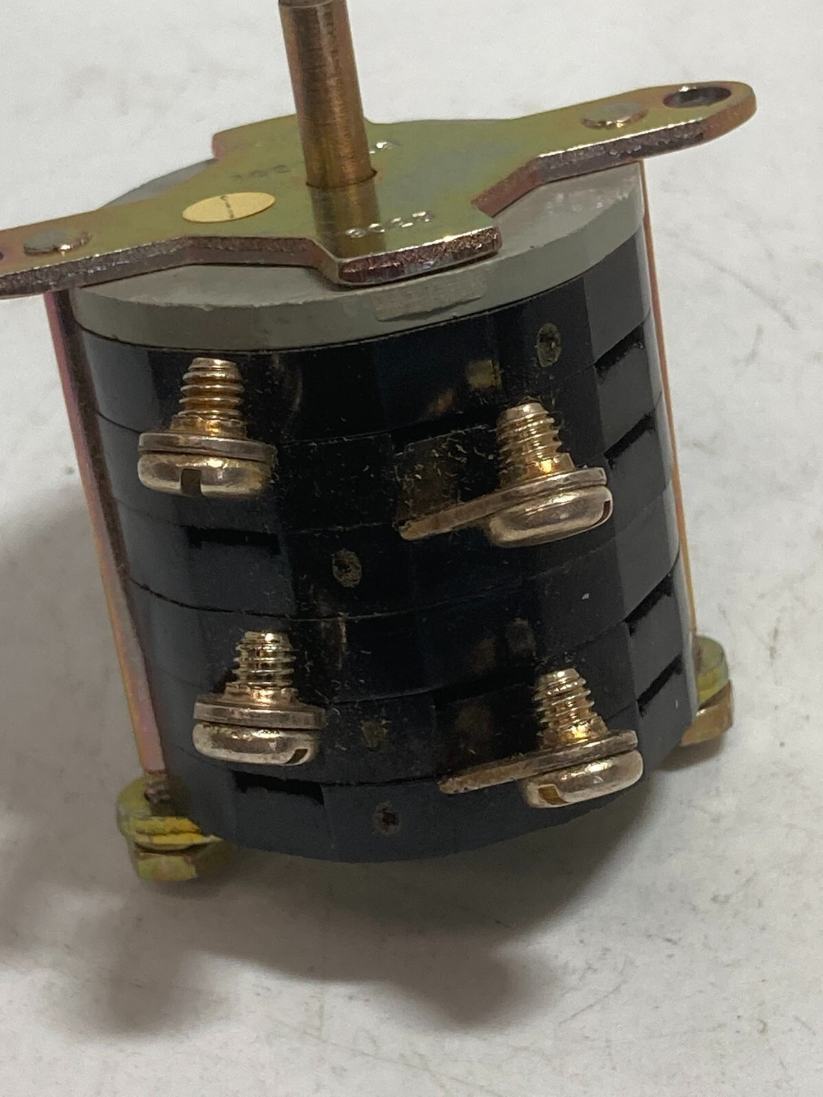 ELECTROSWITCH 1021040LB AUXILIARY 125/250VDC NNB
