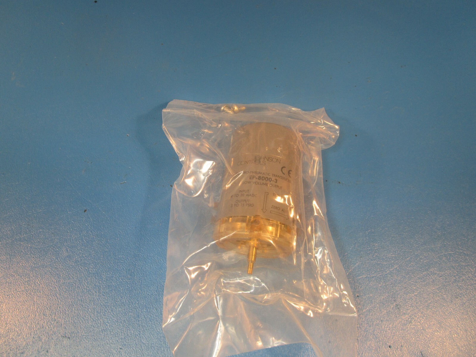 JOHNSON CONTROL EP8000-3, Electro-Pneumatic Transducer, Low Volume, Non-Relay