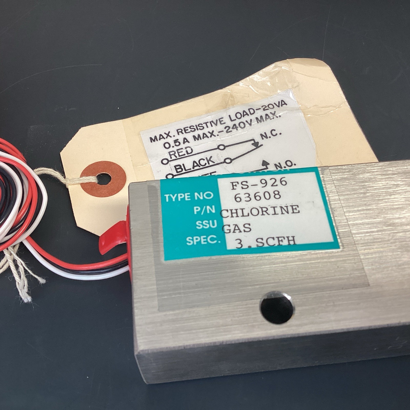 Gems Sensors FS-925/926. SS PISTON TYPE FLOW SWITCH(LPW19 Q)