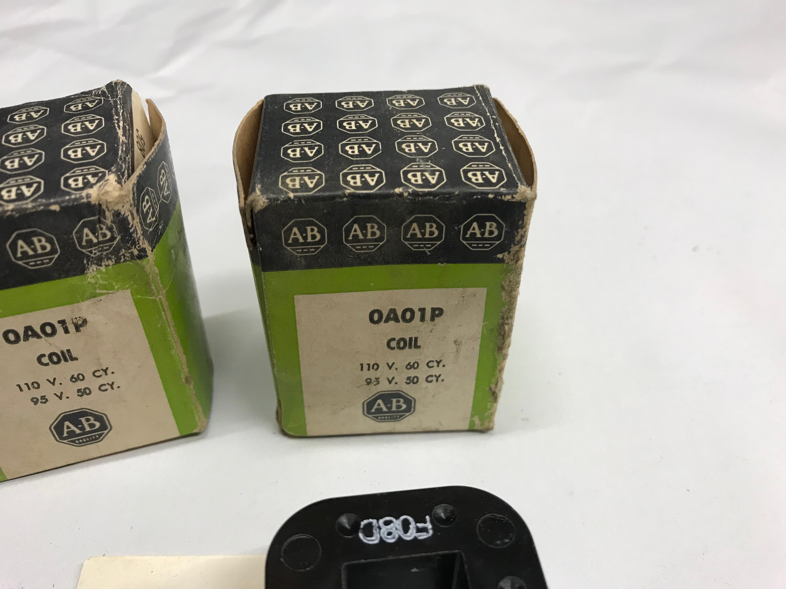 (2) Allen Bradley 0A01P 110V 60 CY 95V 50 CY Coil. NEW SURPLUS