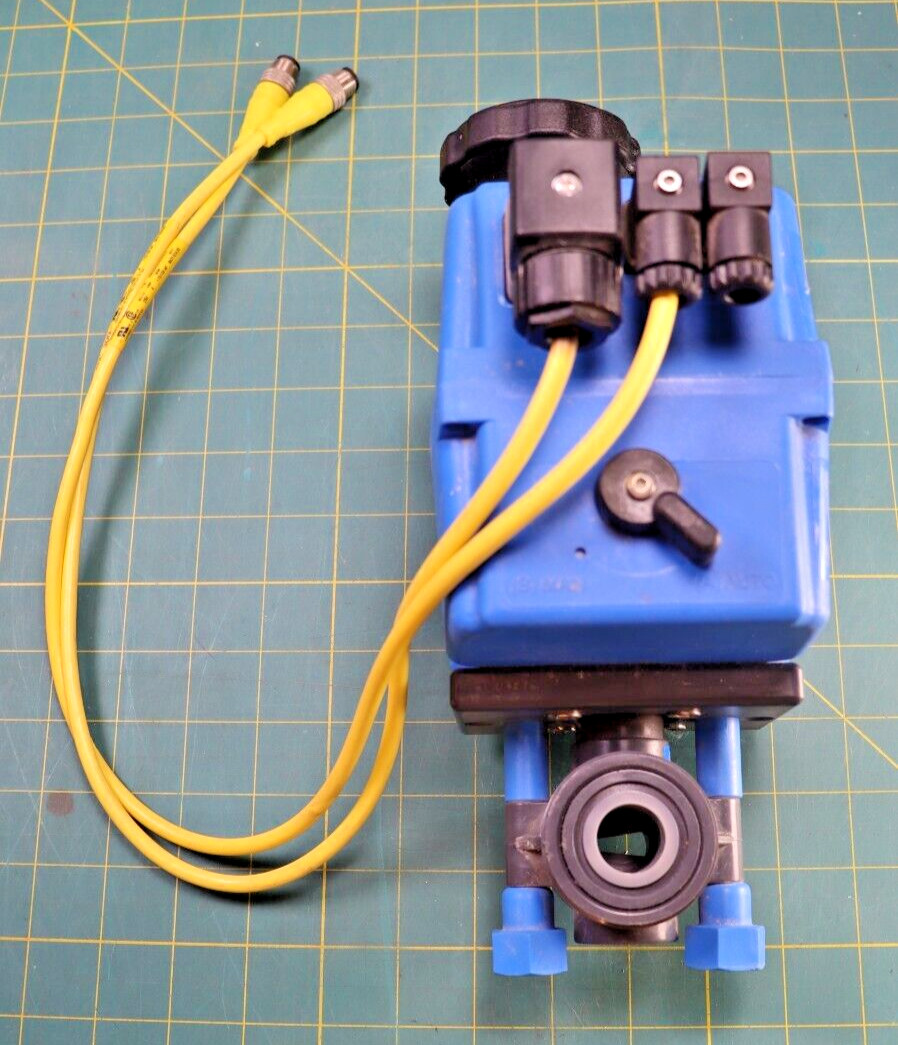 True Blue 7756-D Electric Actuator Plast-O-Matic Normally Closed 12V-24V AC/DC
