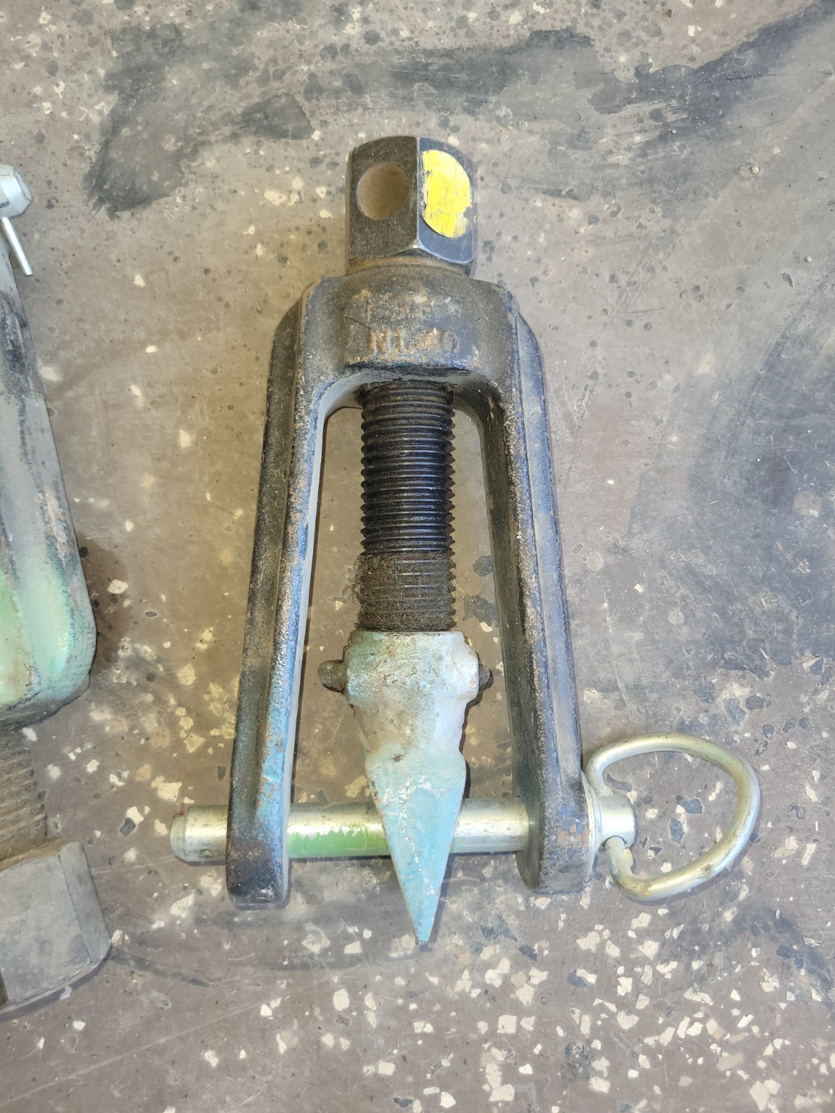 SUMNER Flange Spreader
