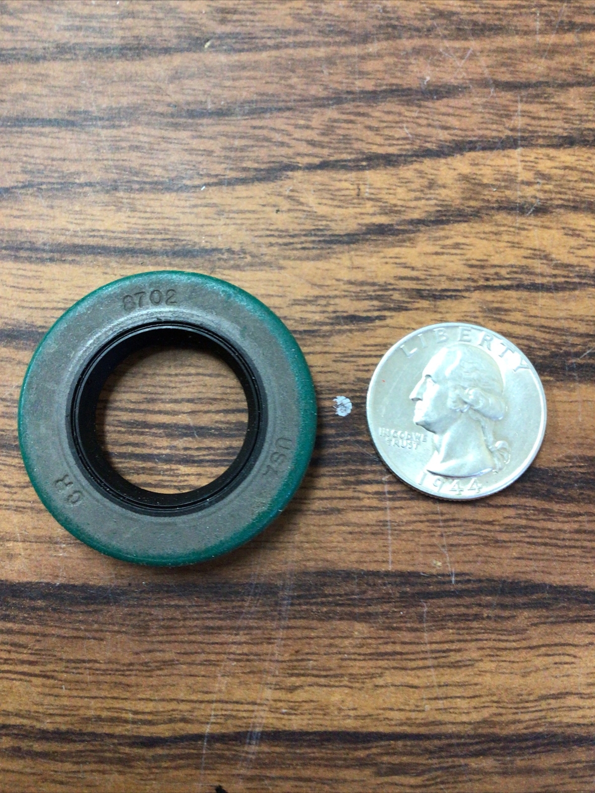 5-PCS CHICAGO RAWHIDE (SKF) Radial Shaft Seal 8702 (TA49MS)