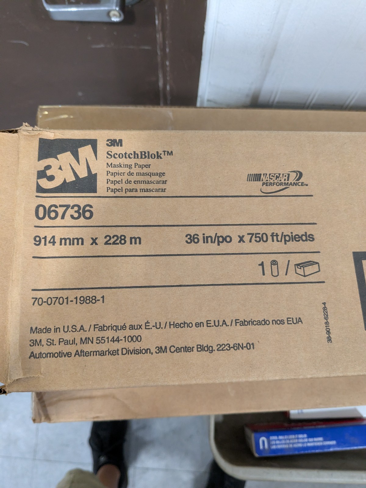 3M Masking Paper: 36″ Wide, 250 yd Long, 2 mil Thick, Gold 7000051787