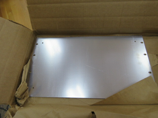 BUD INDUSTRIES RM-14215 Qty of 1 per Lot CHASSIS RAK-MOUNT 10 1/2H; Enclosure,